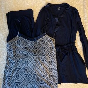 3 piece maternity/nursing  pajama set. Medium.